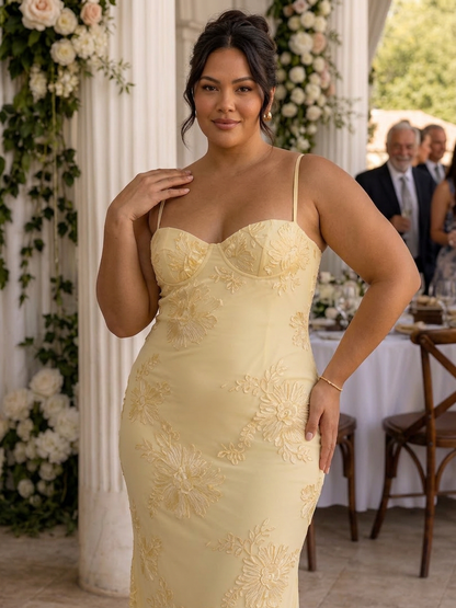 Clover | Robe Maxi à Bretelles Spaghetti et Corset
