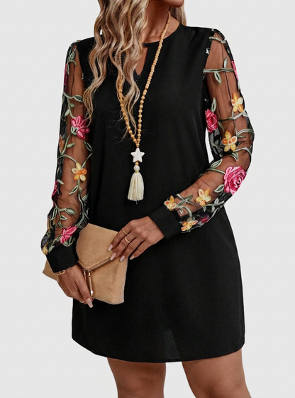 Tamsin – Robe Mini Fleurie Élegante à Décolleté en V