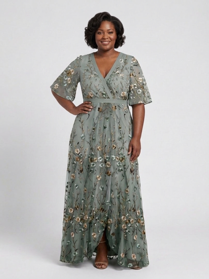 Stella & Grace™ | Robe maxi à manches courtes et décolleté en V floral